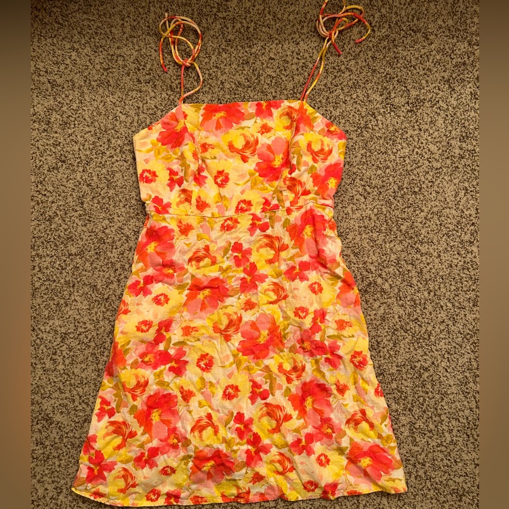 Summer Floral Mini Dress!